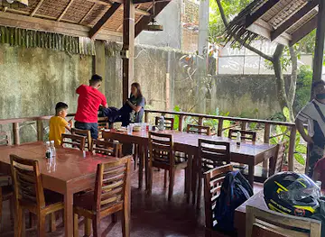 Mamie Letty Grill & Resto Bar