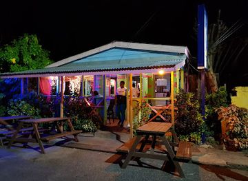 saint-lucia/gros-islet-quarter/restaurant/flavours-of-the-grill