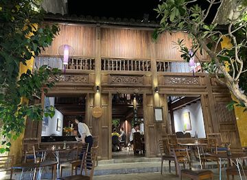 vietnam/hoi-an-ancient-town/restaurant/lim-dining-room