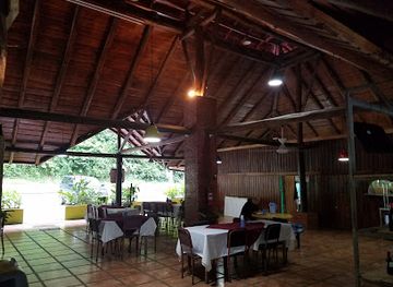 costa-rica/brunca-region/restaurant/luna-nueva-bar-y-restaurante