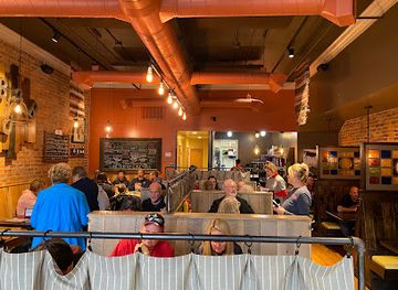 south-dakota/custer/restaurant/black-hills-sauce-dough