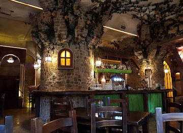 romania/arad/restaurant/curtea-veche