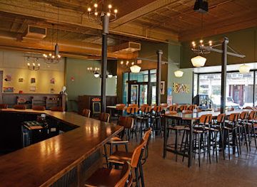 wisconsin/kenosha/restaurant/public-craft-brewing-co