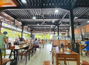 myanmar-burma/mandalay-region/restaurant/shwe-mandalay-cafe