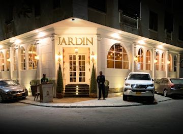 pakistan/karachi/restaurant/jardin
