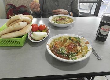 israel/netanya/restaurant/uzi-humus-ful
