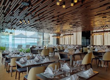 vietnam/da-nang/restaurant/sky-view-restaurant