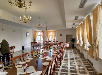 poland/Świętokrzyskie-mountains/restaurant/da-vinci-restauracja-hotel