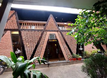 nepal/kathmandu-valley/restaurant/graveaty-restaurant-and-bar