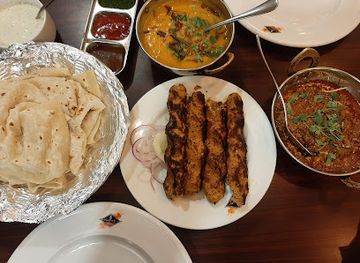 bangladesh/ganges-delta/restaurant/kabab-factory