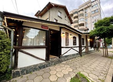 bulgaria/northwest-bulgaria/restaurant/v-dvora-traditional-restaurant