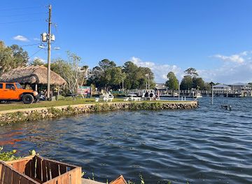 florida/crystal-river/restaurant/the-crab-plant