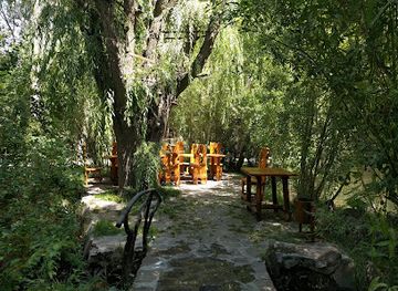 armenia/khosrov-forest-state-reserve/restaurant/lcher-restaurant