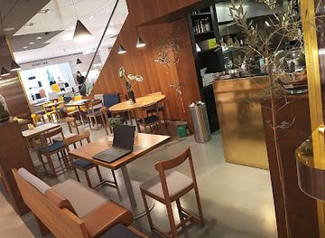 italy/milan/duomo/restaurant/god-save-the-food-duomo