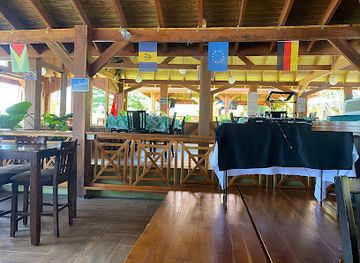 trinidad-and-tobago/aripo-caves/restaurant/d-neighbourhood-grill-and-bar