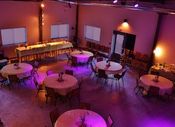 michigan/frankenmuth/restaurant/warenhaus-studio