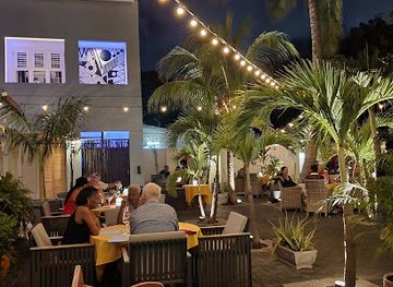 curacao/groot-santa-martha/restaurant/rozendaels