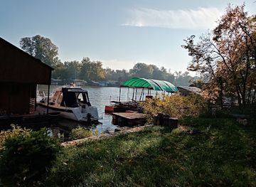 serbia/ada-ciganlija/restaurant/ademova-sojenica