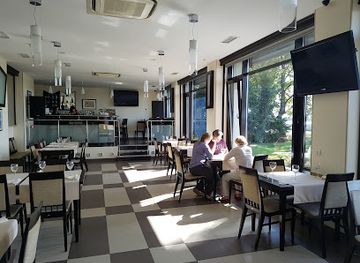 ukraine/kremenchuk/restaurant/four-seasons