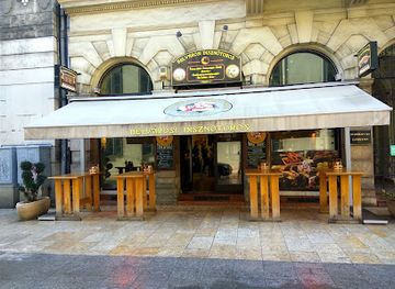 hungary/hajdusag/restaurant/belvarosi-disznotoros-karolyi-utca