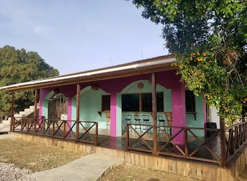 jamaica/pedro-plains/restaurant/joseph-s-hideaway-restaurant-bar-and-villa