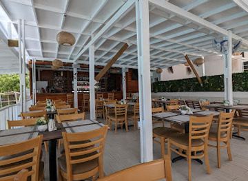 grenada/saint-george/restaurant/brisa-mar