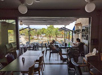 greece/peloponnese/restaurant/alexandra