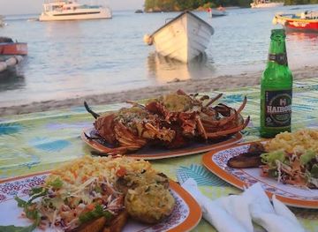 saint-vincent-and-the-grenadines/mayreau/restaurant/coconut-restaurant-and-bar