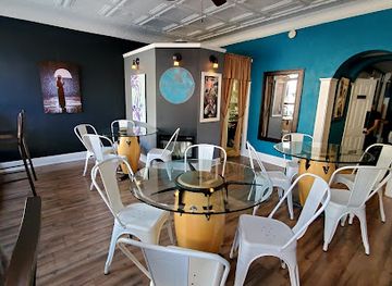 pennsylvania/lancaster/restaurant/flora-s