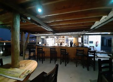 botswana/maun/restaurant/runway-08