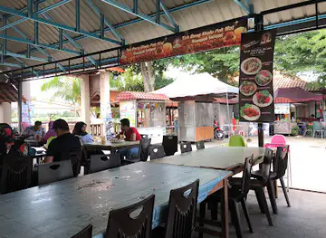 Warung Pak Mat Pulau Pisang