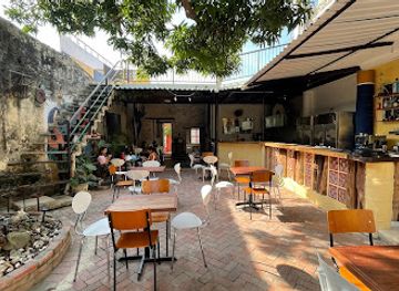 colombia/cartagena/getsemani/restaurant/casa-del-tunel-restaurante-bar