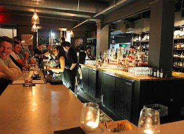 canada/toronto/distillery-district/restaurant/spirithouse-toronto