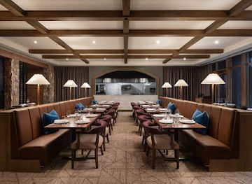 The Wild Sage Restaurant at the Rusty Parrot Lodge