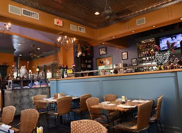 virginia/historic-triangle/restaurant/blue-talon-bistro