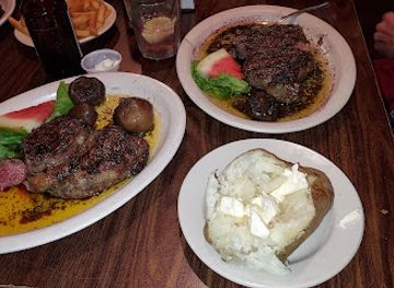 iowa/little-switzerland/restaurant/rusty-duck