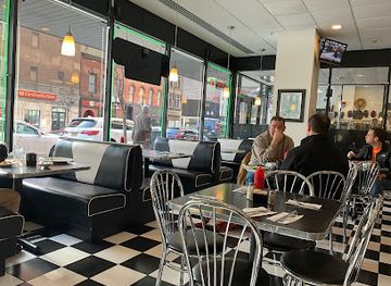 new-york/albany/restaurant/pearl-street-diner