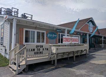 north-carolina/outer-banks/restaurant/burger-burger-island-bites-avon-nc