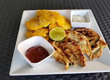 dominican-republic/santiago/los-jardines/restaurant/gusttaso