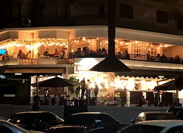 egypt/cairo/heliopolis/restaurant/marlyn-s