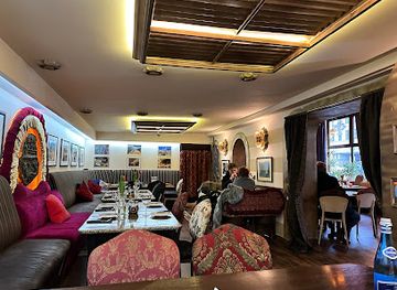 poland/kashubian-switzerland/restaurant/le-cedre-wola-lebanese-restaurant