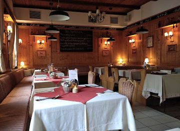 hungary/tatabanya/restaurant/vadvirag-vendeglo-es-fogado