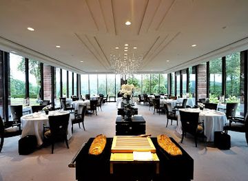 france/alsace/restaurant/villa-rene-lalique