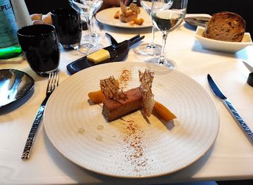 france/brittany-coast/restaurant/la-vieille-tour