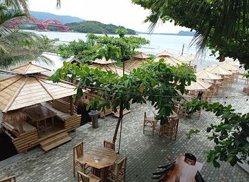 indonesia/central-papua/restaurant/d-sultan-seafood