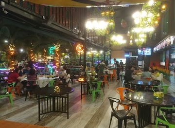 malaysia/george-town/gurney-drive/restaurant/coco-island-street-food