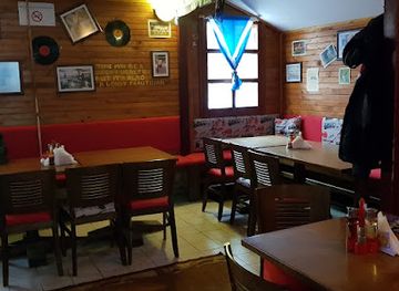 bulgaria/rhodope-mountains/restaurant/titanic-bar-dinner-borovets