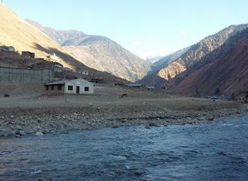 nepal/dolpo/restaurant/hotel-murmur-and-garden-restaurant