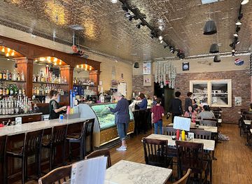 arizona/prescott/restaurant/marino-s-mob-burgers-and-ice-cream