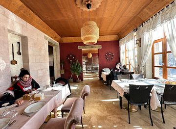 turkiye/cappadocia/uchisar/restaurant/kadineli